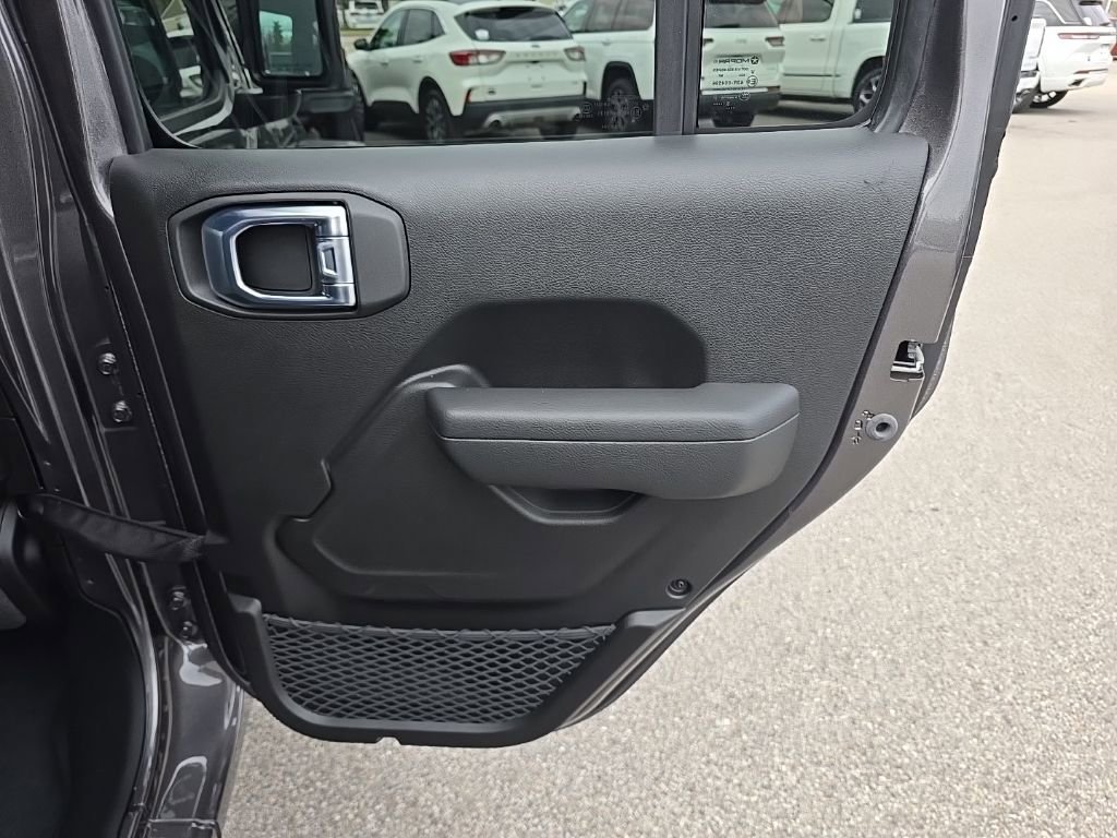 New 2026 Jeep Gladiator Sport image 12