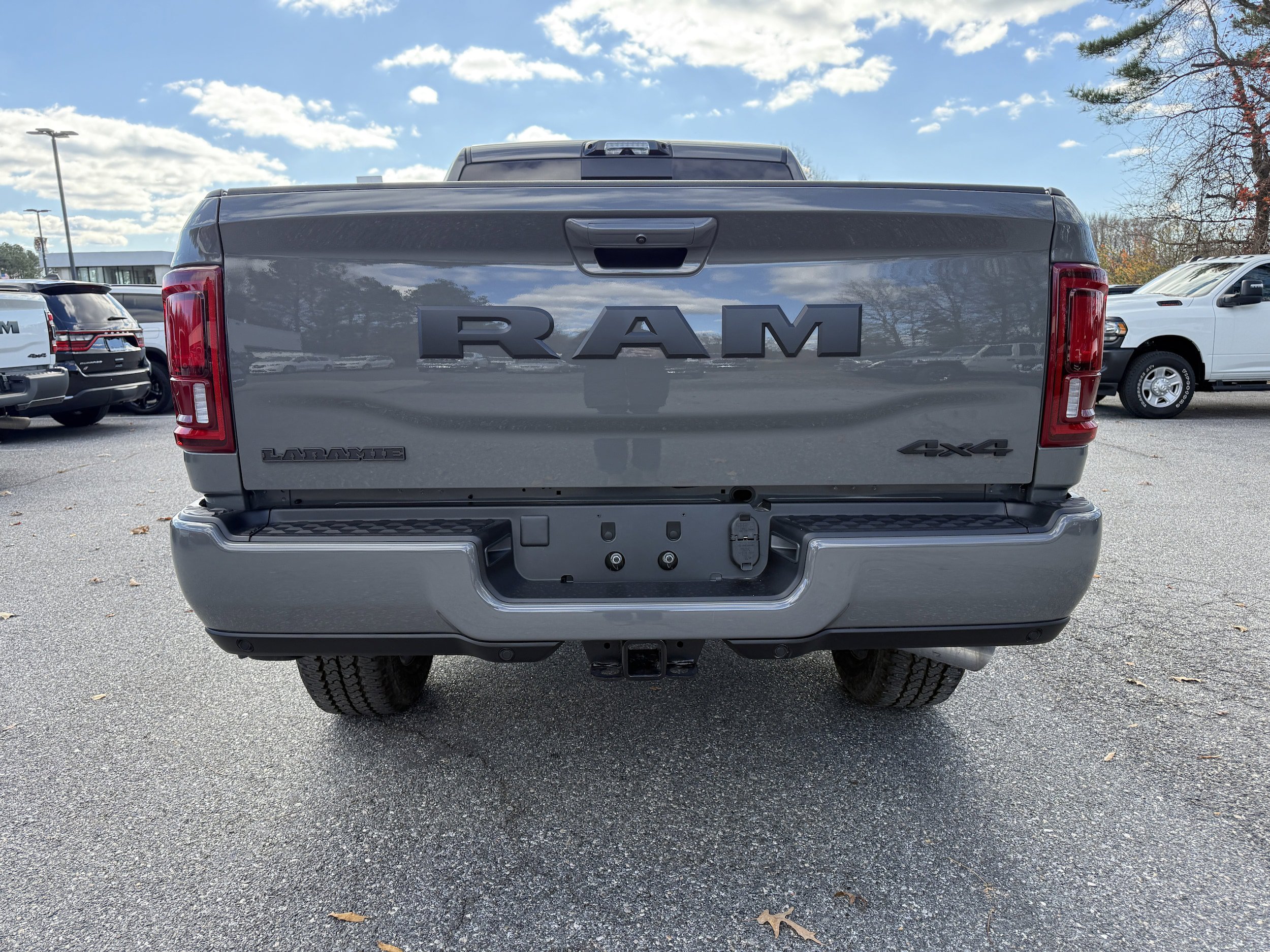 New 2026 RAM 2500 Laramie AWD/4WD image 6