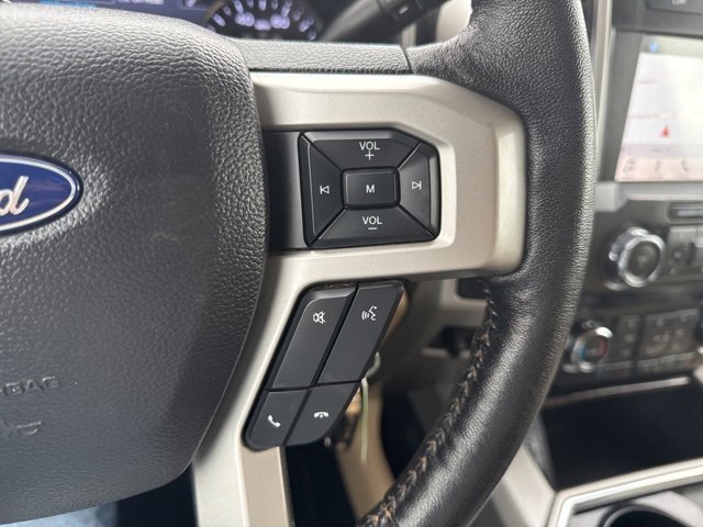 Used 2019 Ford F250 Lariat w/ Chrome Package image 19