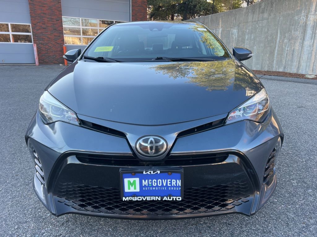 Used 2018 Toyota Corolla SE w/ SE Premium Package image 9