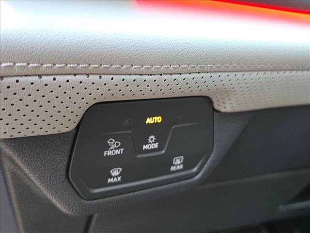 New 2026 Volkswagen Atlas Peak Edition AWD/4WD image 8