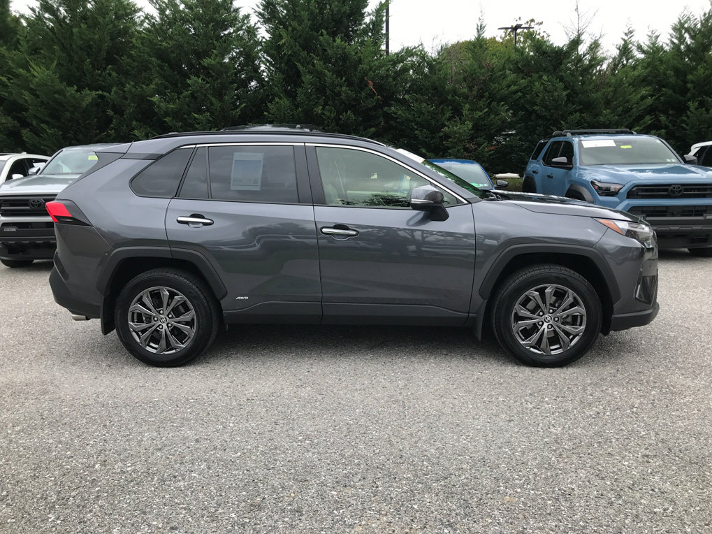 Certified 2024 Toyota RAV4 Limited w/ Advanced Technology Package AWD/4WD image 9