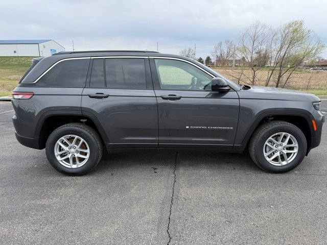 New 2026 Jeep Grand Cherokee Laredo X AWD/4WD image 5