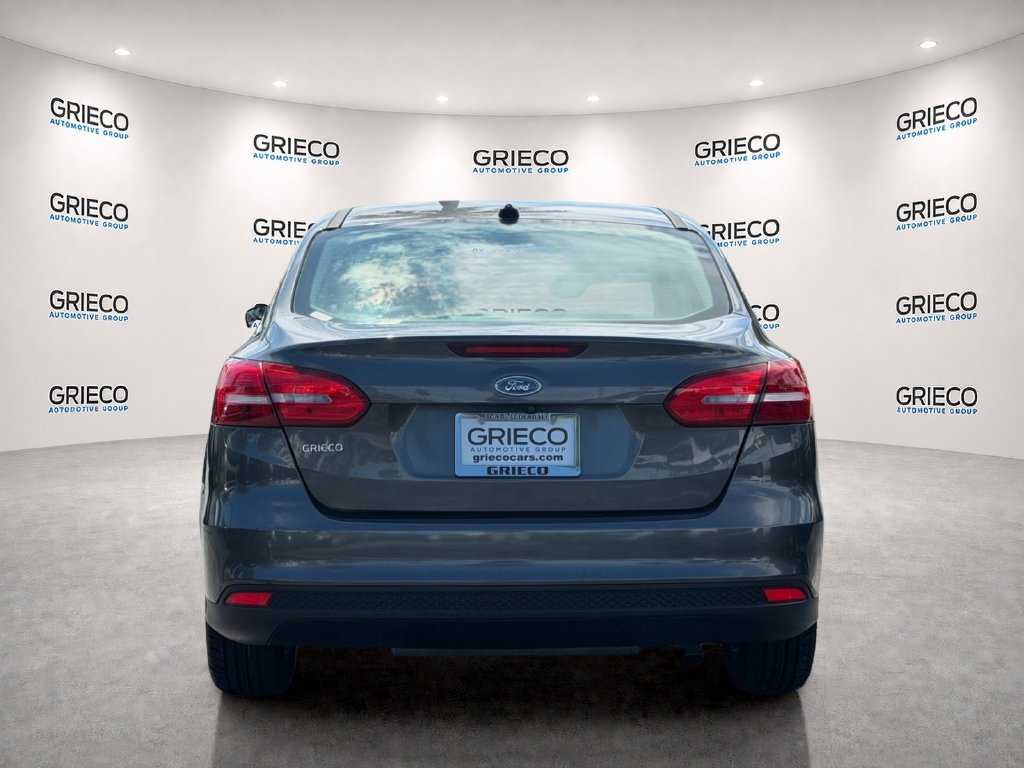 Used 2017 Ford Focus SE FWD image 5