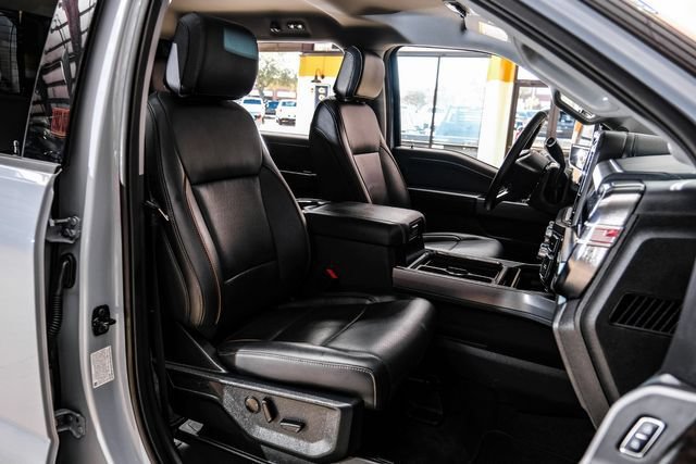 Used 2025 Ford F350 Lariat w/ Black Appearance Package AWD/4WD image 46