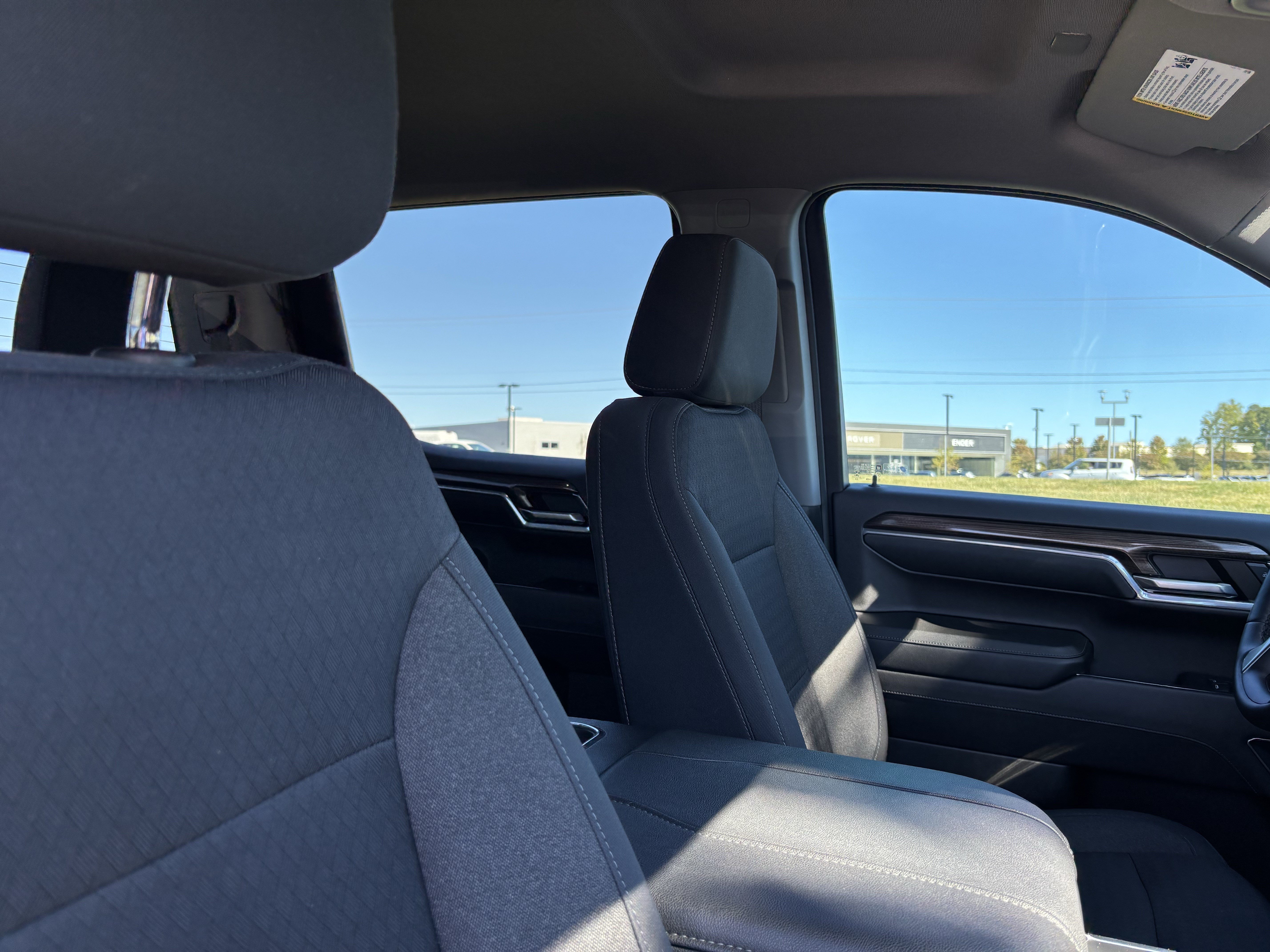Used 2023 Chevrolet Silverado 1500 RST AWD/4WD image 35
