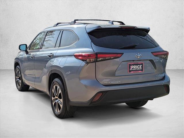 Used 2020 Toyota Highlander XLE image 8