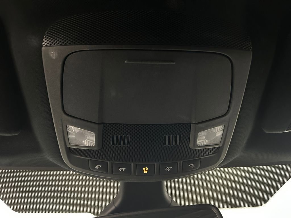 Used 2023 Ford Edge ST image 29