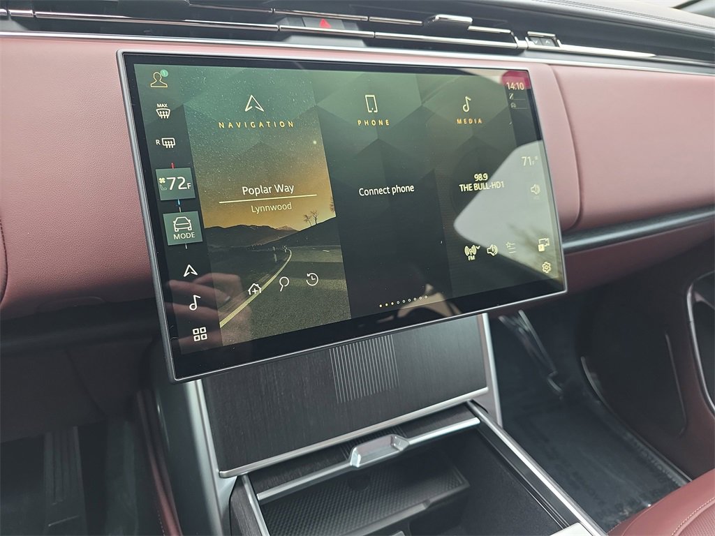 New 2025 Land Rover Range Rover Autobiography image 21