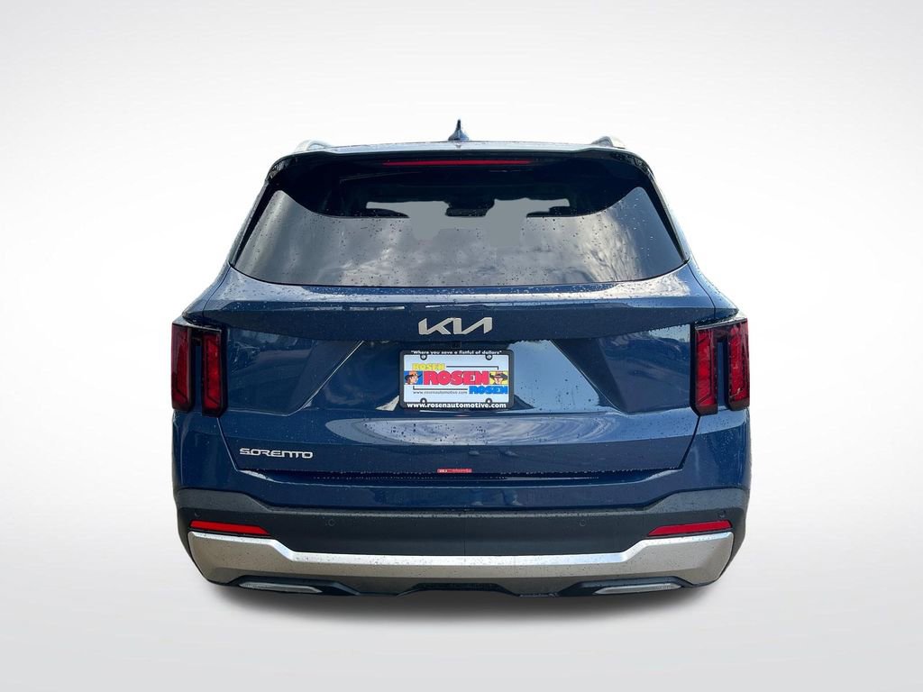 New 2026 Kia Sorento S FWD image 4