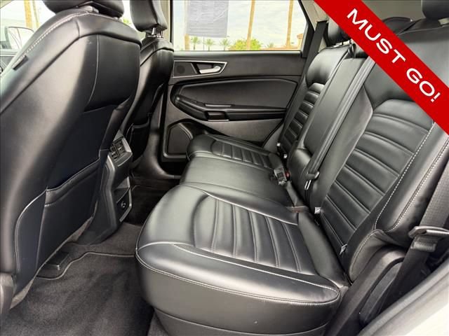 Used 2022 Ford Edge SEL AWD/4WD image 7