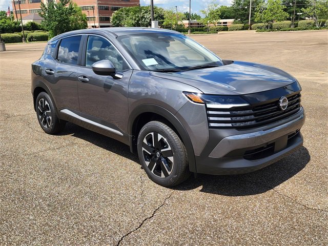 New 2025 Nissan Kicks SV image 2