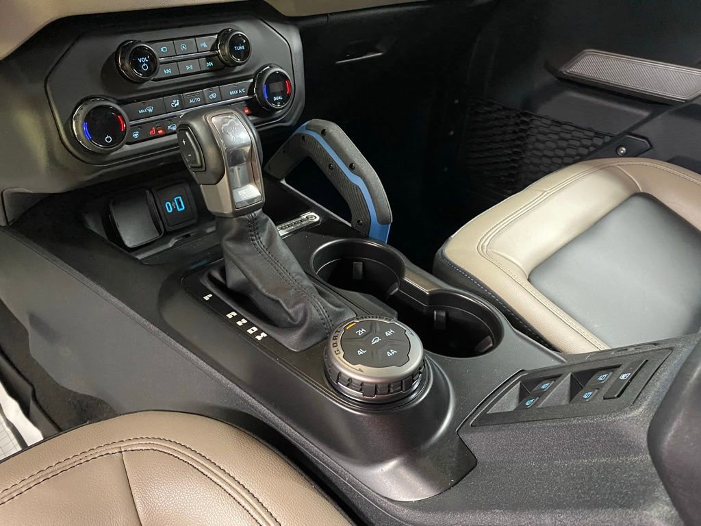 Used 2023 Ford Bronco Wildtrak image 28