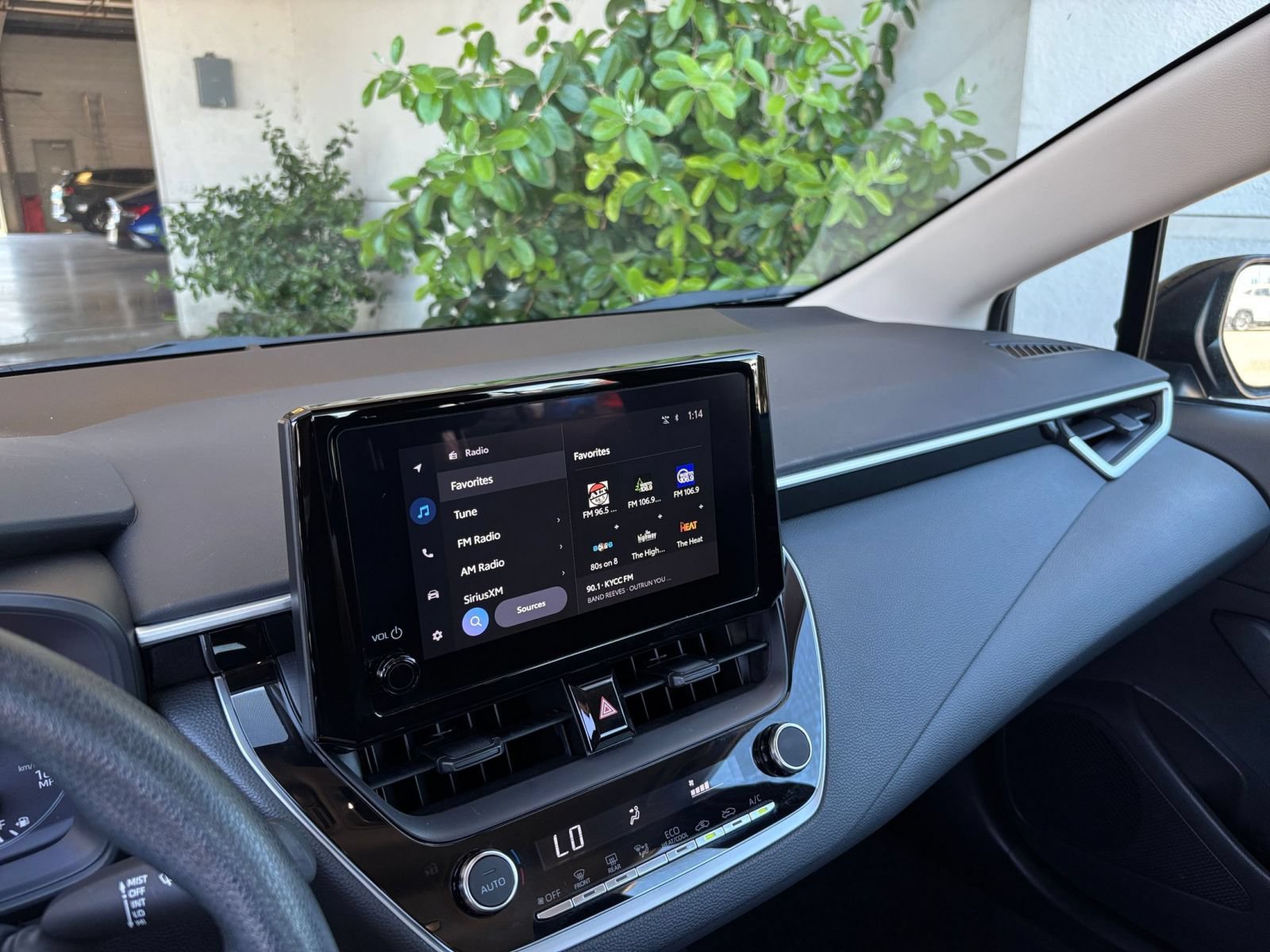 Used 2025 Toyota Corolla LE FWD image 19