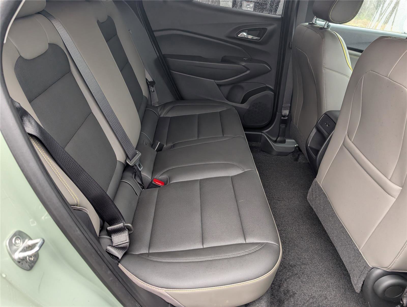 Used 2024 Chevrolet Trax ACTIV w/ Driver Confidence Package FWD image 12