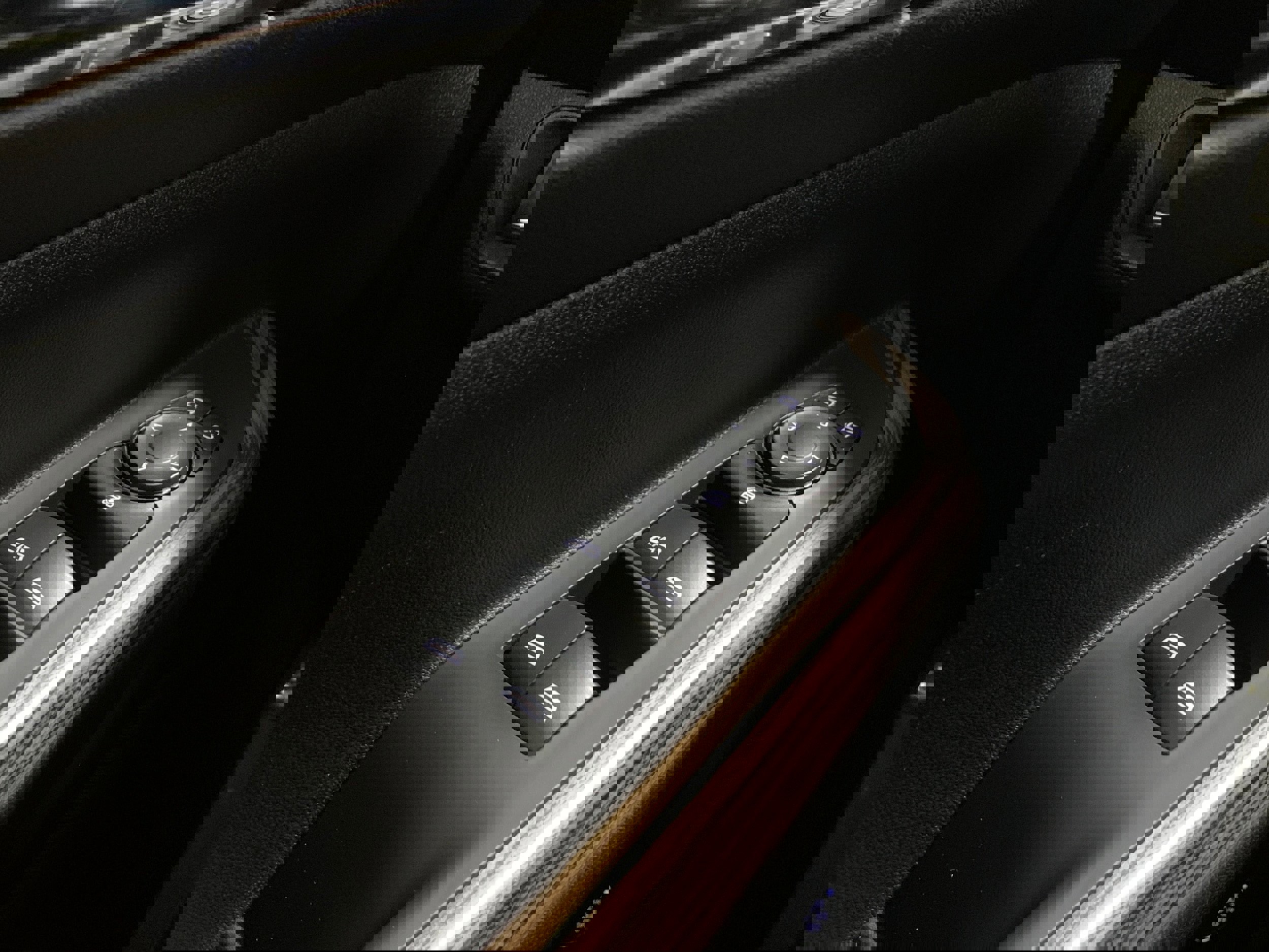 Used 2019 GMC Acadia Denali w/ Technology Package image 4