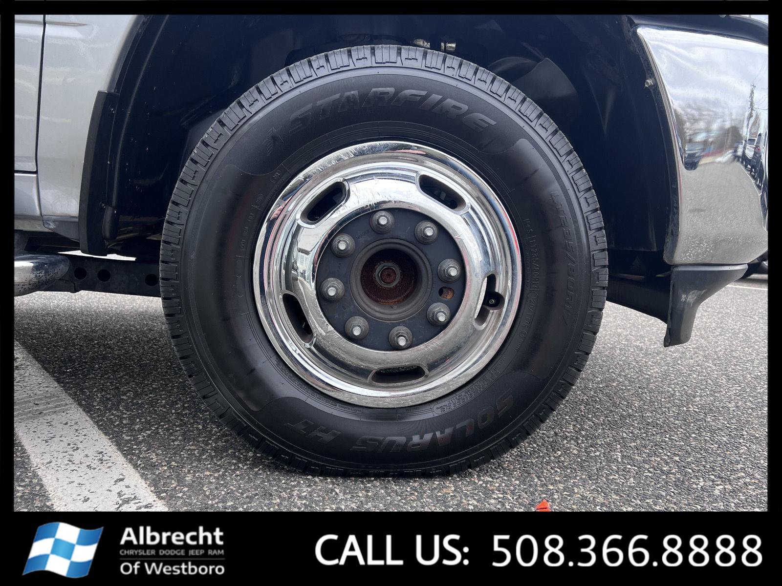 Used 2024 RAM 3500 Big Horn image 32