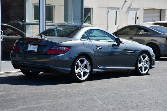 Used 2015 Mercedes-Benz SLK 250 image 6