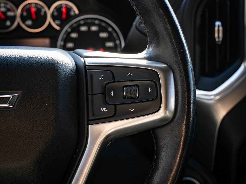 Used 2019 Chevrolet Silverado 1500 RST image 27