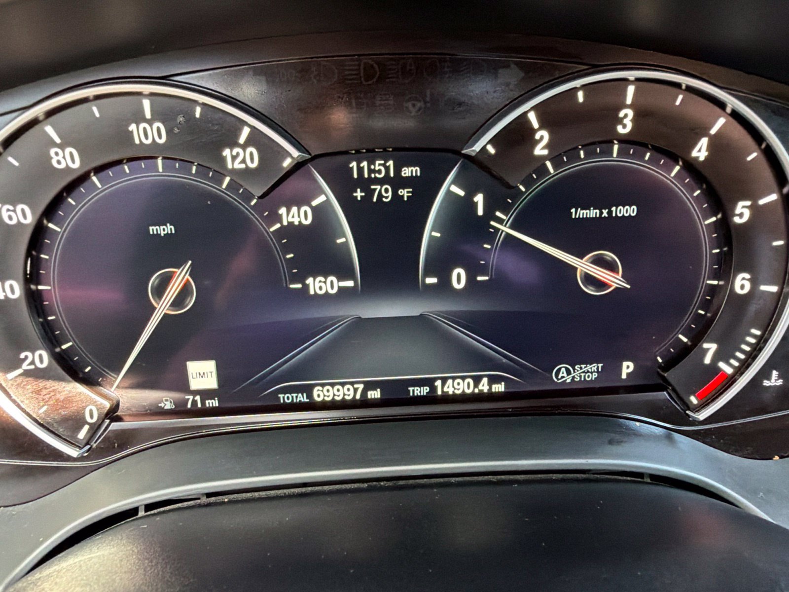 Used 2019 BMW 530i xDrive w/ M Sport Package AWD/4WD image 29
