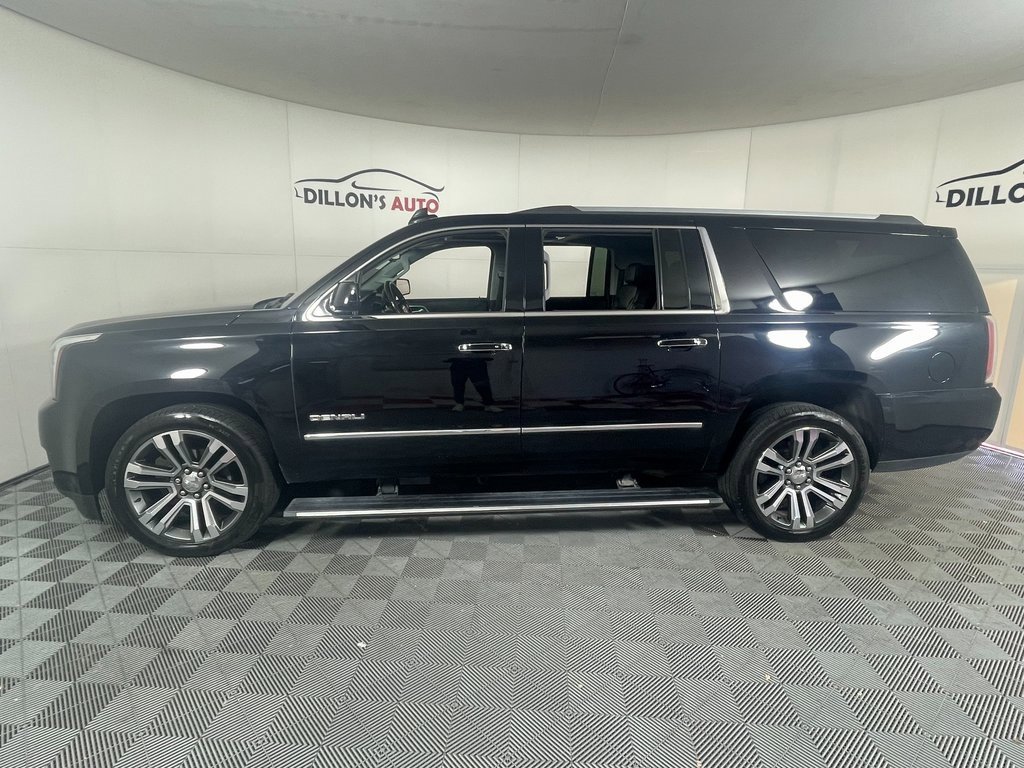 Used 2018 GMC Yukon XL Denali w/ Denali Ultimate Package image 3