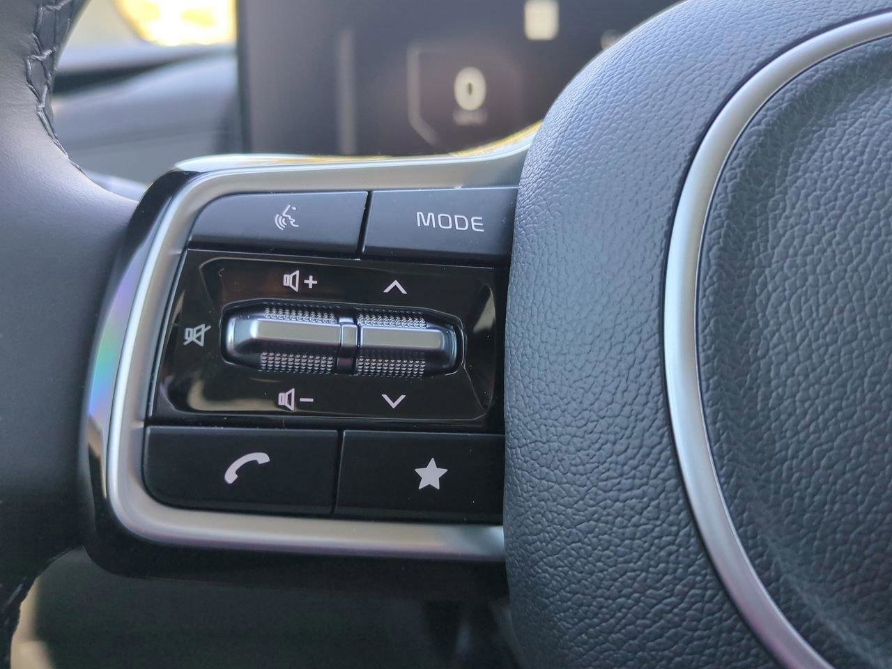 New 2026 Kia Carnival SX image 26