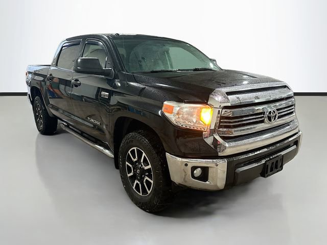 Used 2017 Toyota Tundra SR5 image 3