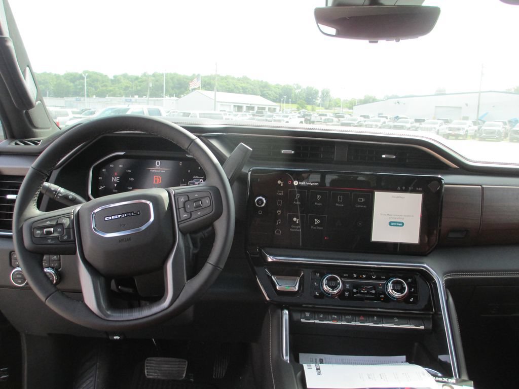 New 2026 GMC Sierra 2500 Denali Ultimate AWD/4WD image 17