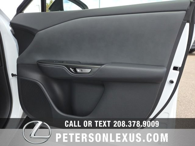 New 2026 Lexus RZ 450e AWD image 12