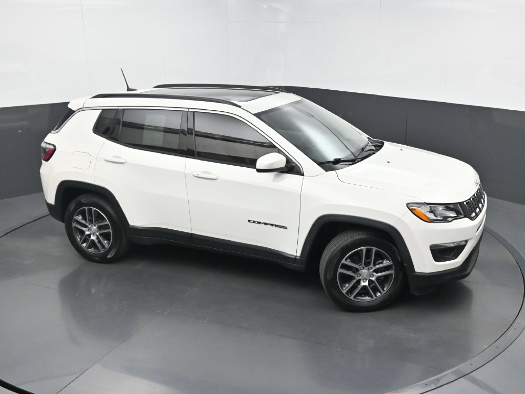 Used 2019 Jeep Compass Latitude w/ Popular Equipment Group FWD image 26
