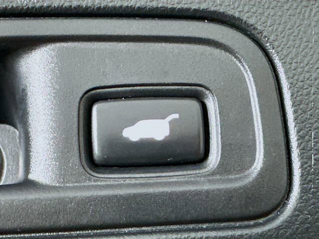 Certified 2022 Honda Pilot Touring image 15