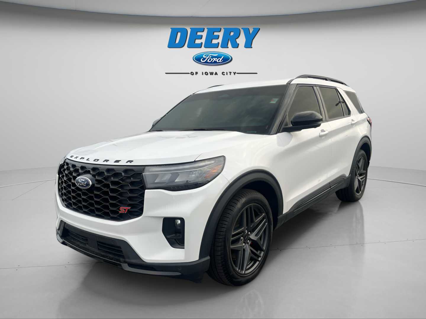 Used 2025 Ford Explorer ST w/ Sun And Sound Package image 4