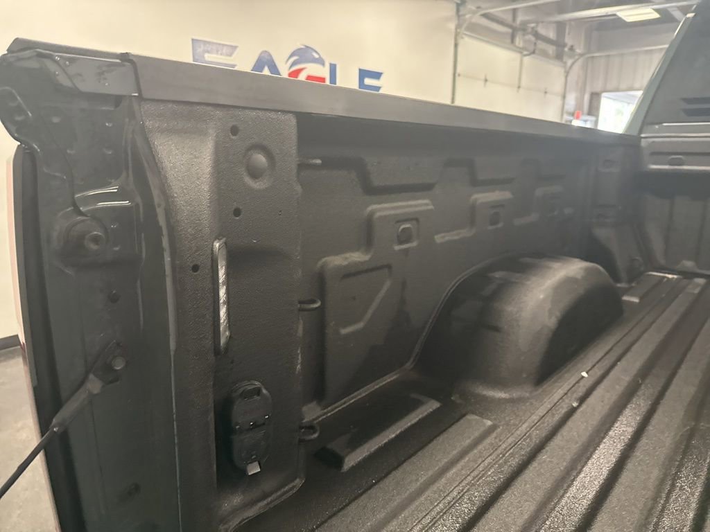 Used 2025 Chevrolet Silverado 2500 LTZ w/ LTZ Premium Package image 31