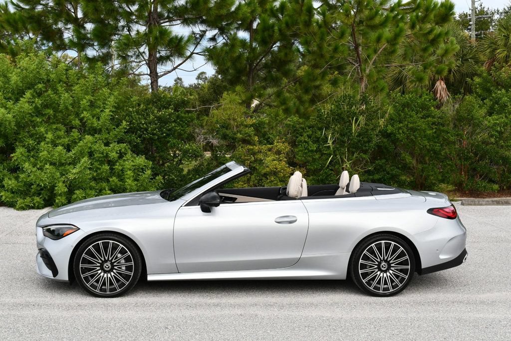 Used 2026 Mercedes-Benz CLE 450 4MATIC Cabriolet image 32