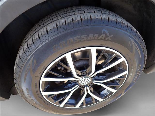 Used 2021 Volkswagen Tiguan SE R-Line image 7