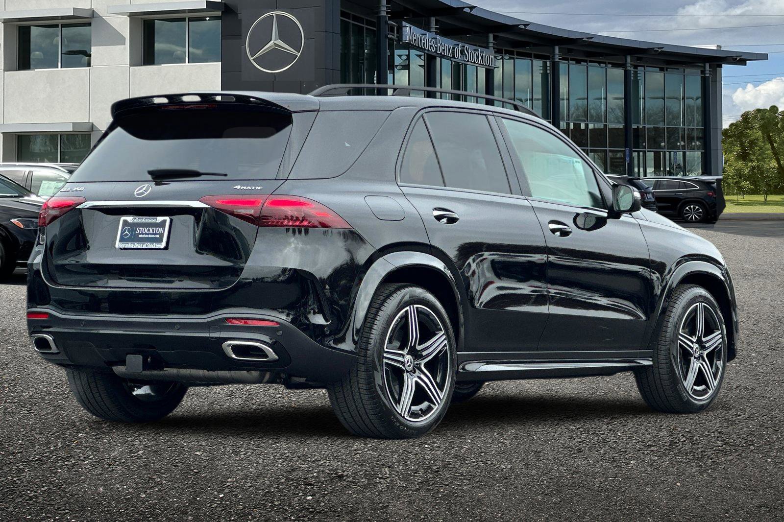 New 2026 Mercedes-Benz GLE 350 4MATIC image 4