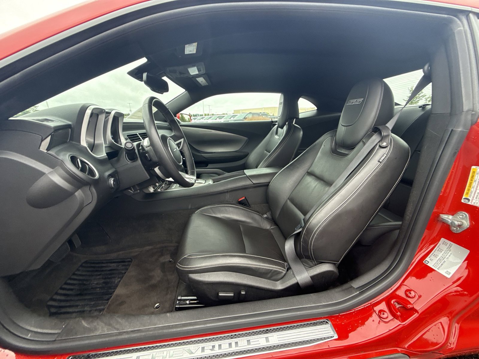 Used 2011 Chevrolet Camaro SS RWD image 13