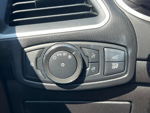 Used 2021 Ford Edge SEL w/ Convenience Package AWD/4WD image 29