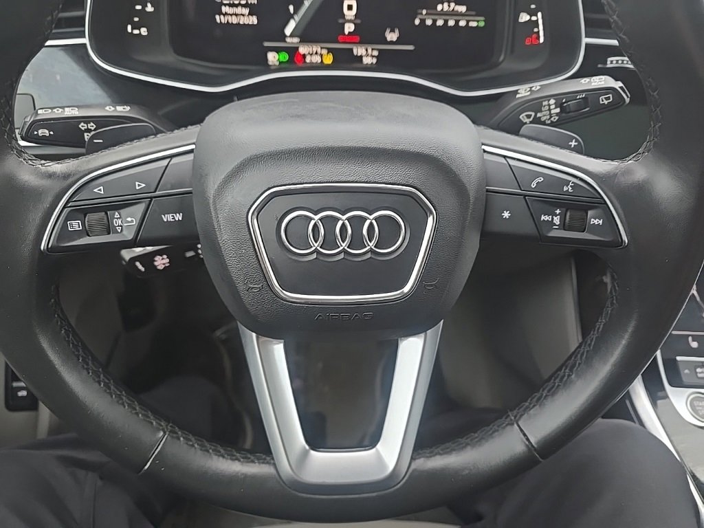 Used 2023 Audi Q7 3.0T Premium Plus image 19