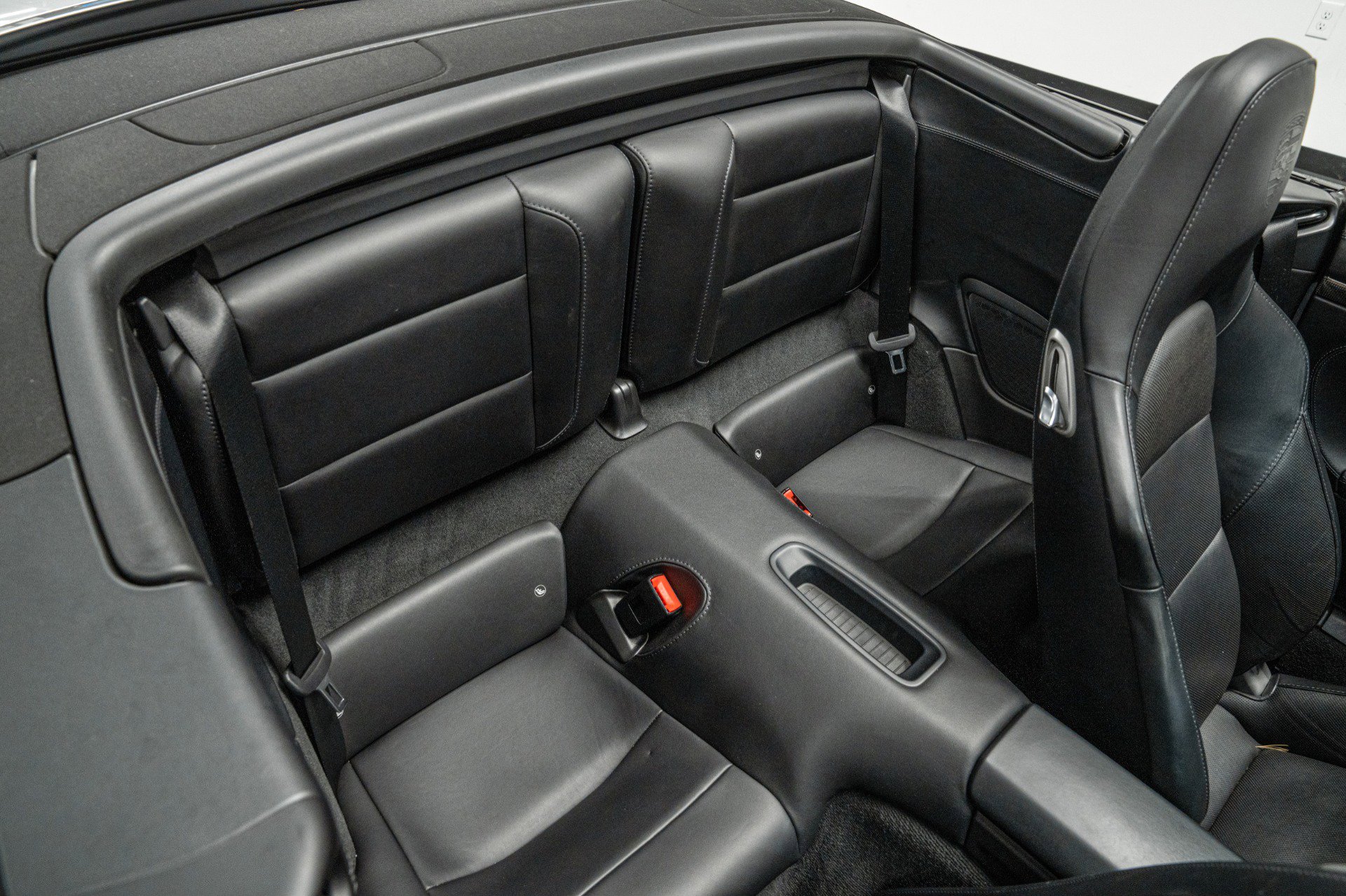 Used 2016 Porsche 911 Turbo S image 34