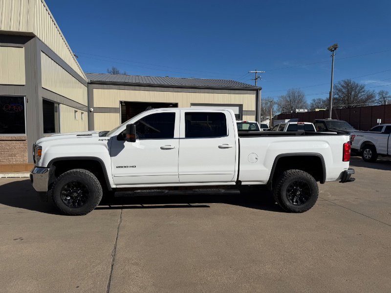 Used 2018 GMC Sierra 2500 SLE image 26