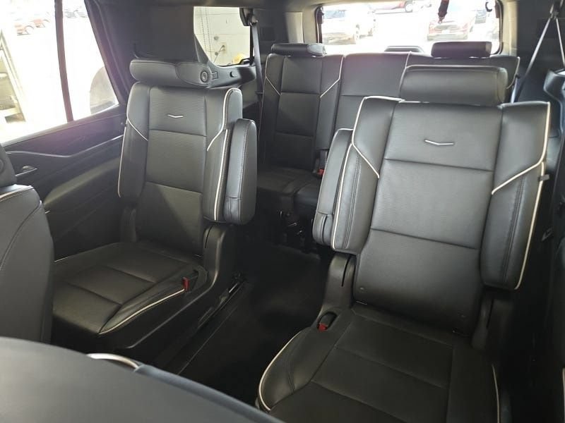 Used 2022 Cadillac Escalade Sport w/ Touring Package AWD/4WD image 42