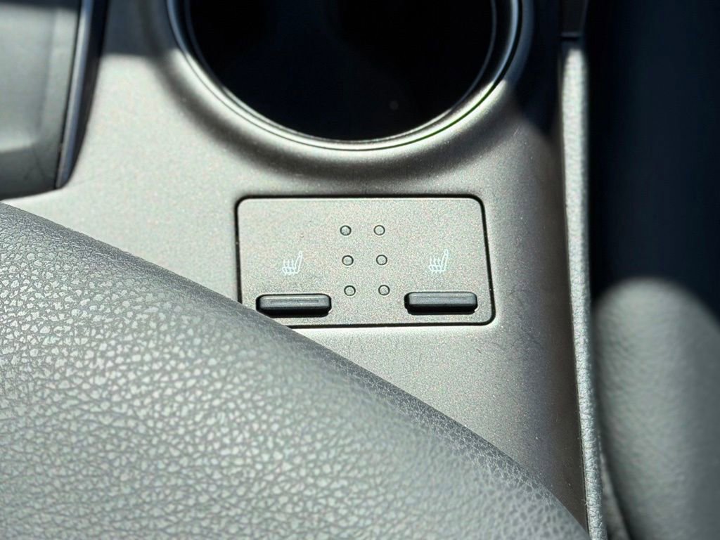 Used 2024 Toyota Camry SE w/ Cold Weather Package FWD image 20
