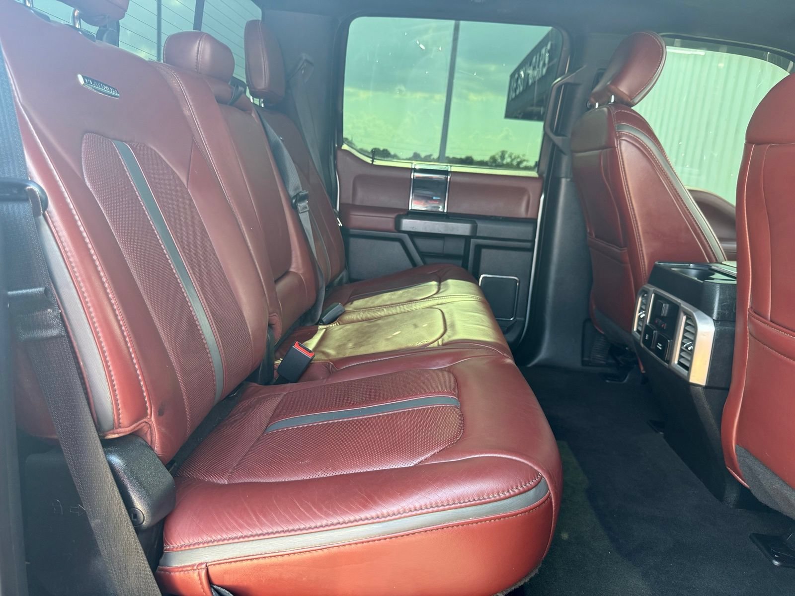 Used 2020 Ford F250 Platinum w/ FX4 Off-Road Package AWD/4WD image 24