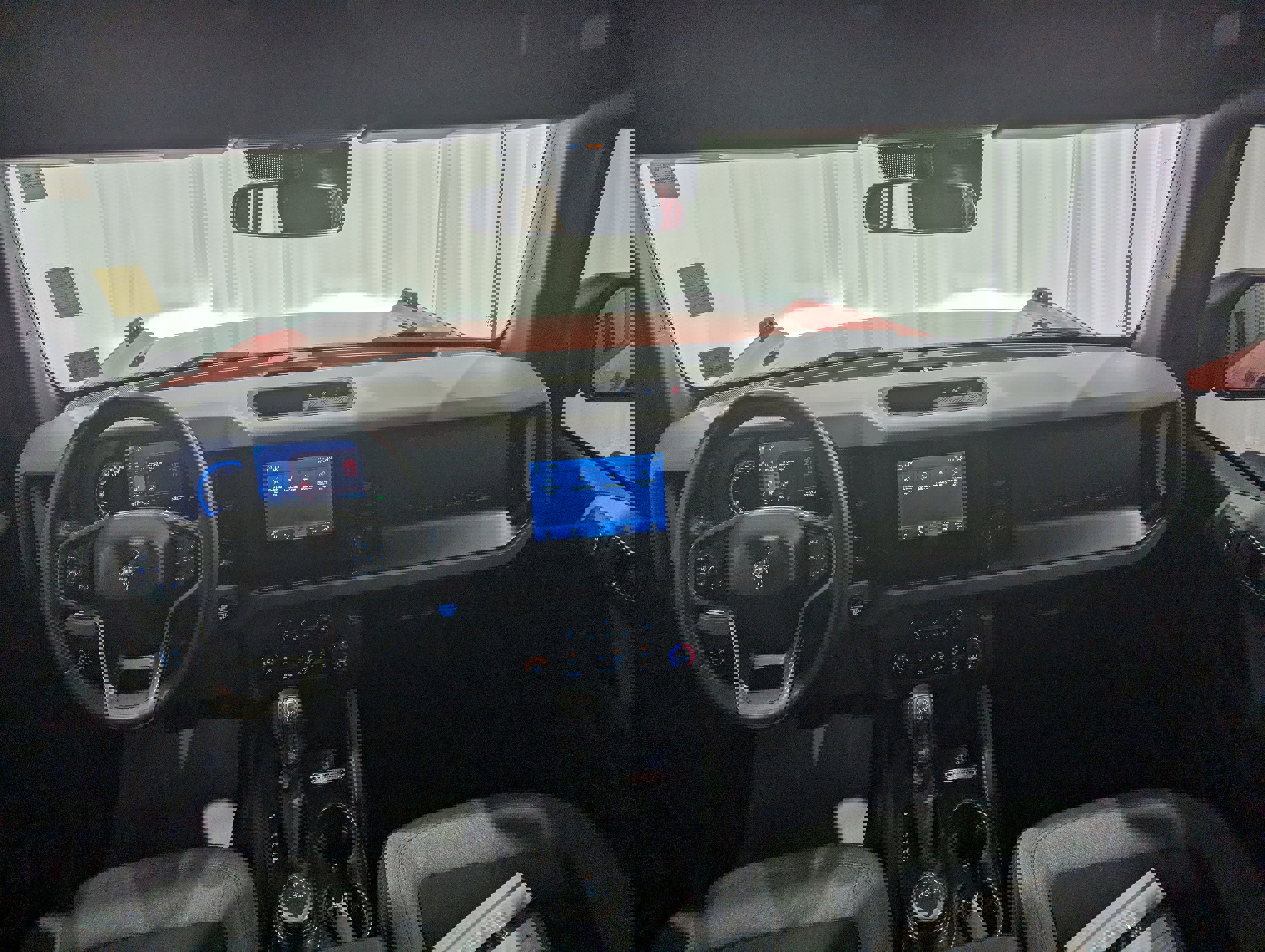 Used 2023 Ford Bronco Big Bend image 15