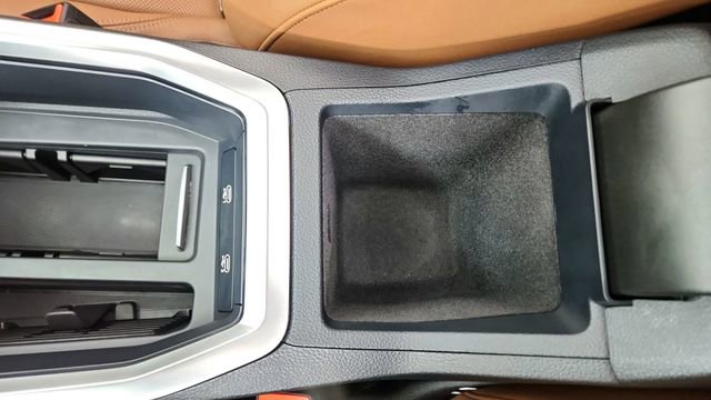 Used 2024 Audi Q8 e-tron Premium Plus w/ Premium Plus Package image 52