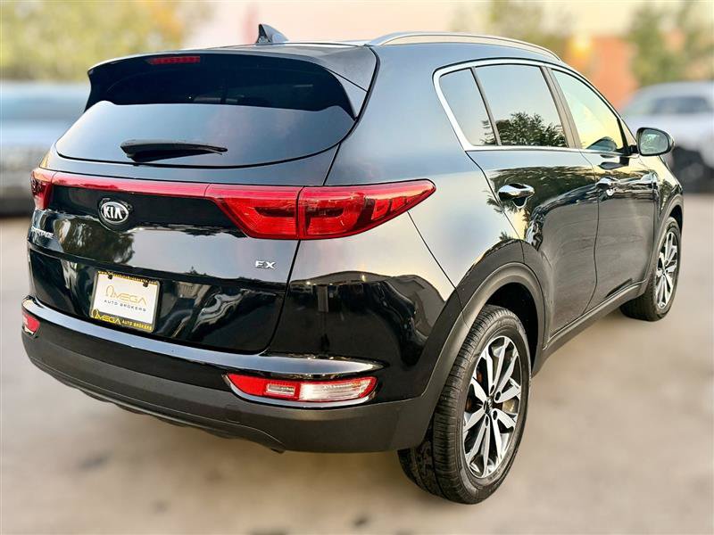 Used 2017 Kia Sportage EX AWD/4WD image 5