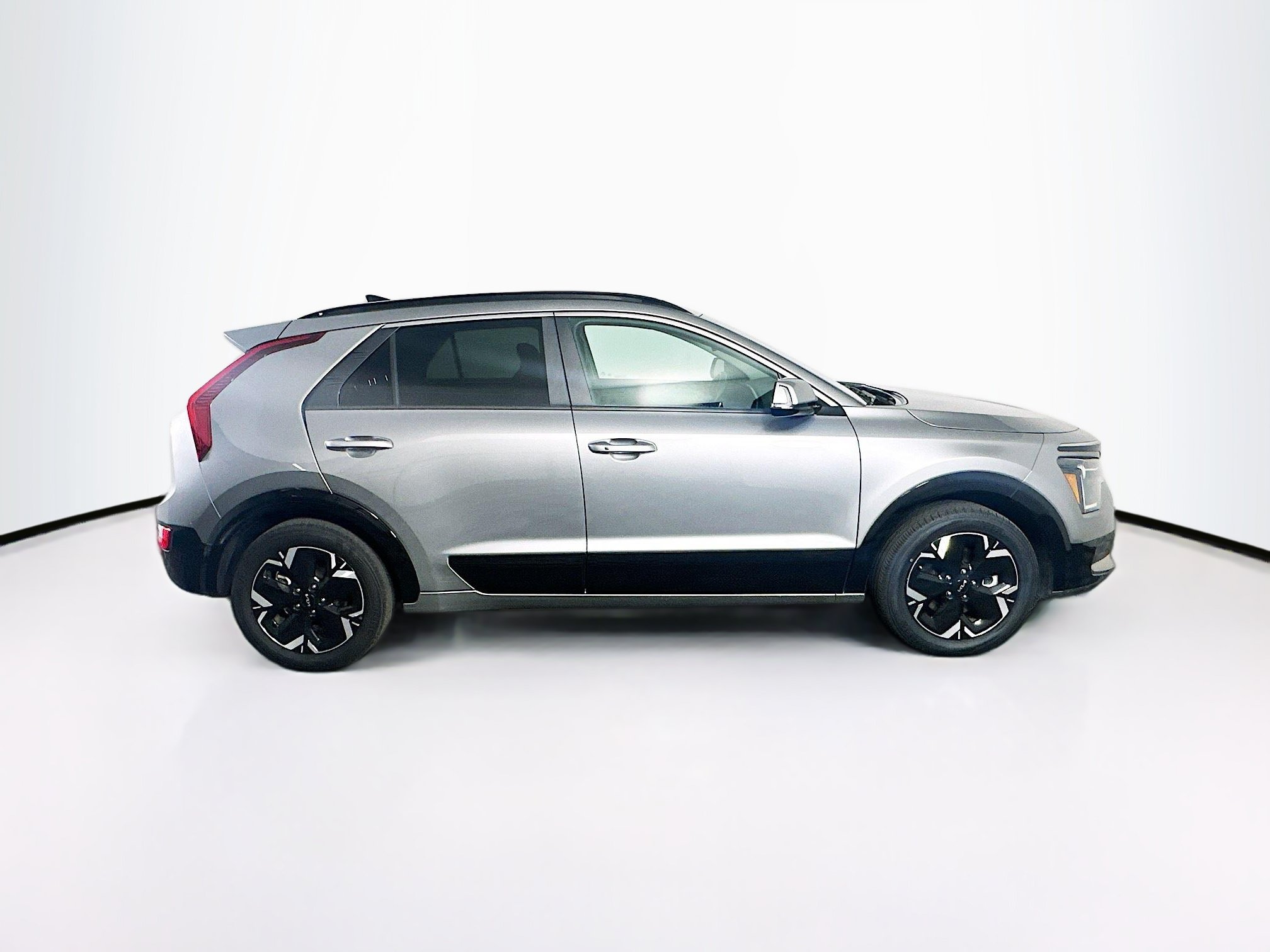 Used 2024 Kia Niro Wind FWD image 10