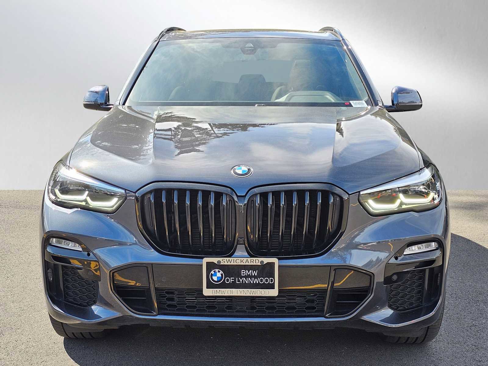 Used 2021 BMW X5 xDrive40i w/ M Sport Package image 8