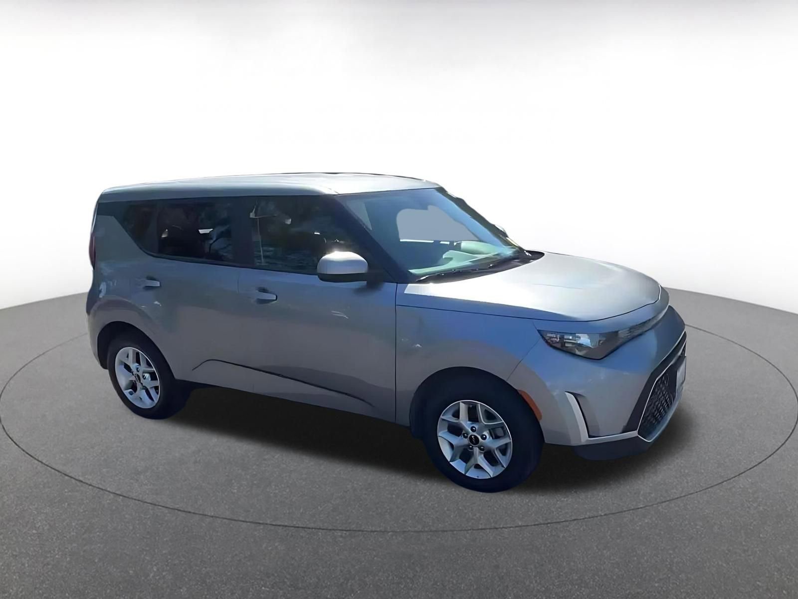 Used 2025 Kia Soul LX w/ LX Technology Package video 2
